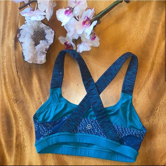 🦅 American Eagle Sports Bra - Picture 2 of 3